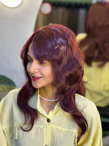 عکس محصول کلاه گیس جلوچتری حالت دار شرابی کد 99j