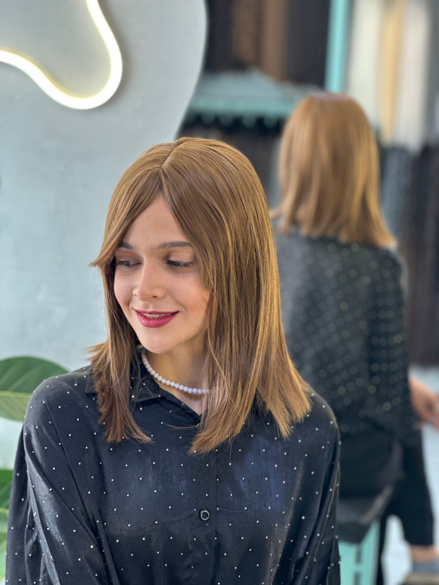 عکس محصول کلاه گیس جلوچتری مصری خرمایی کد 12