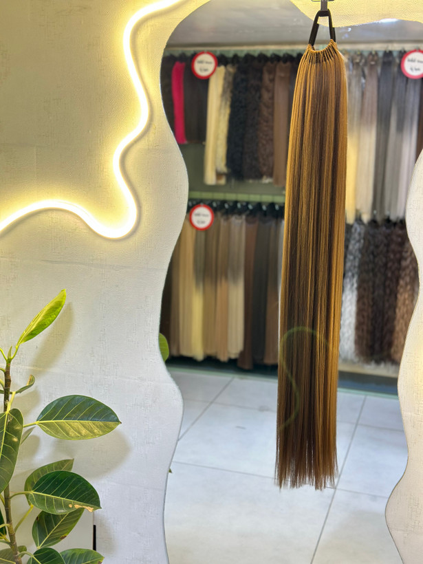 دم اسبی تک رنگ خرمایی قد ۱۲۰ سانت