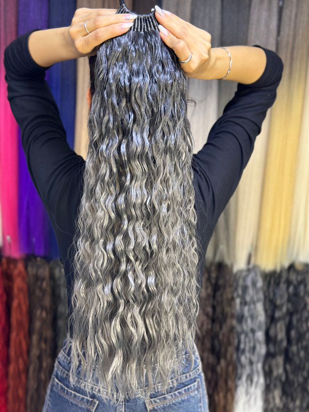 دم اسبی امبره مشکی دودی قد ۶۰ سانت