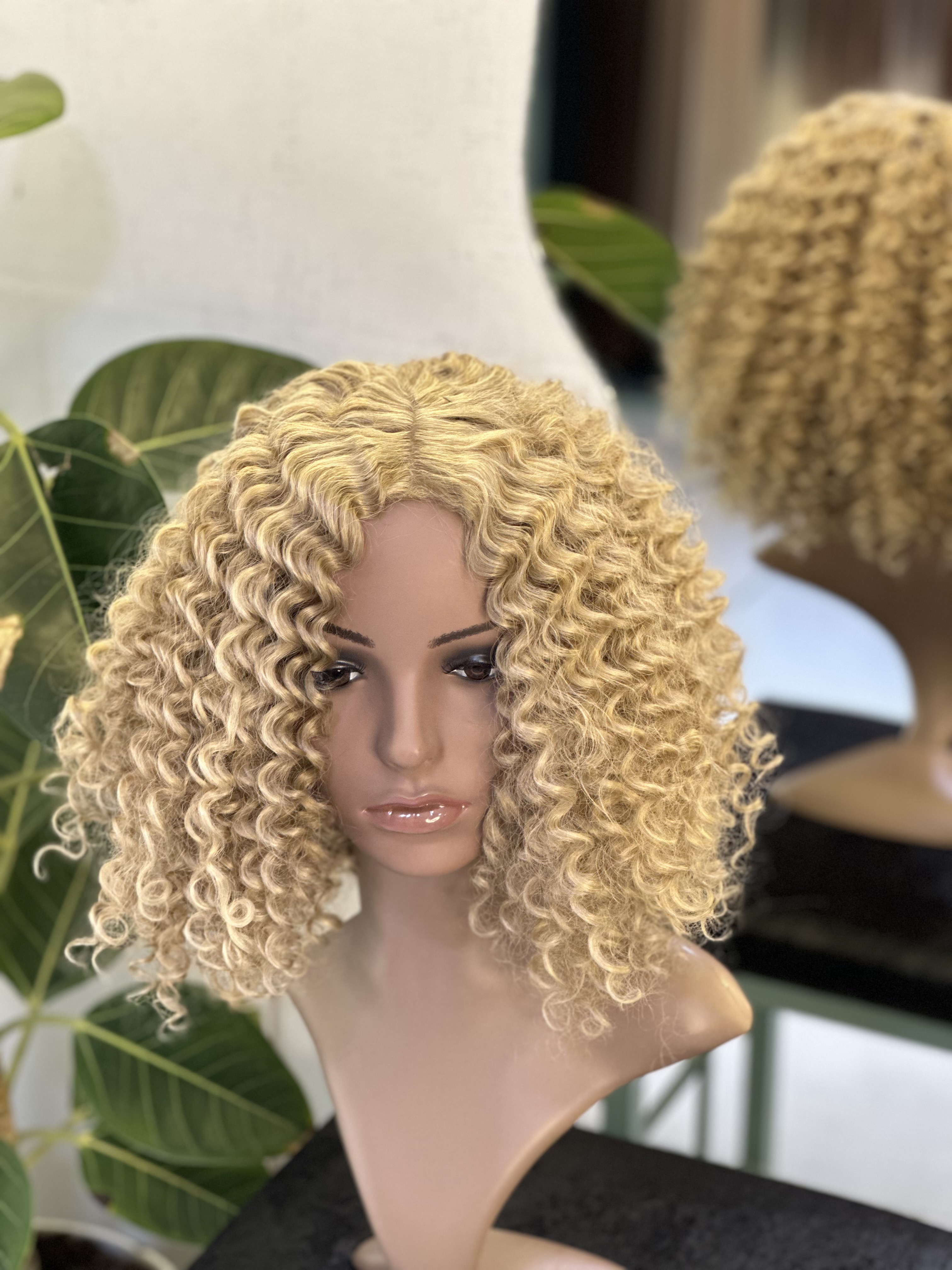 کلاهگیس وارداتی فر زیتونی کد 24b (برند سوکپ)