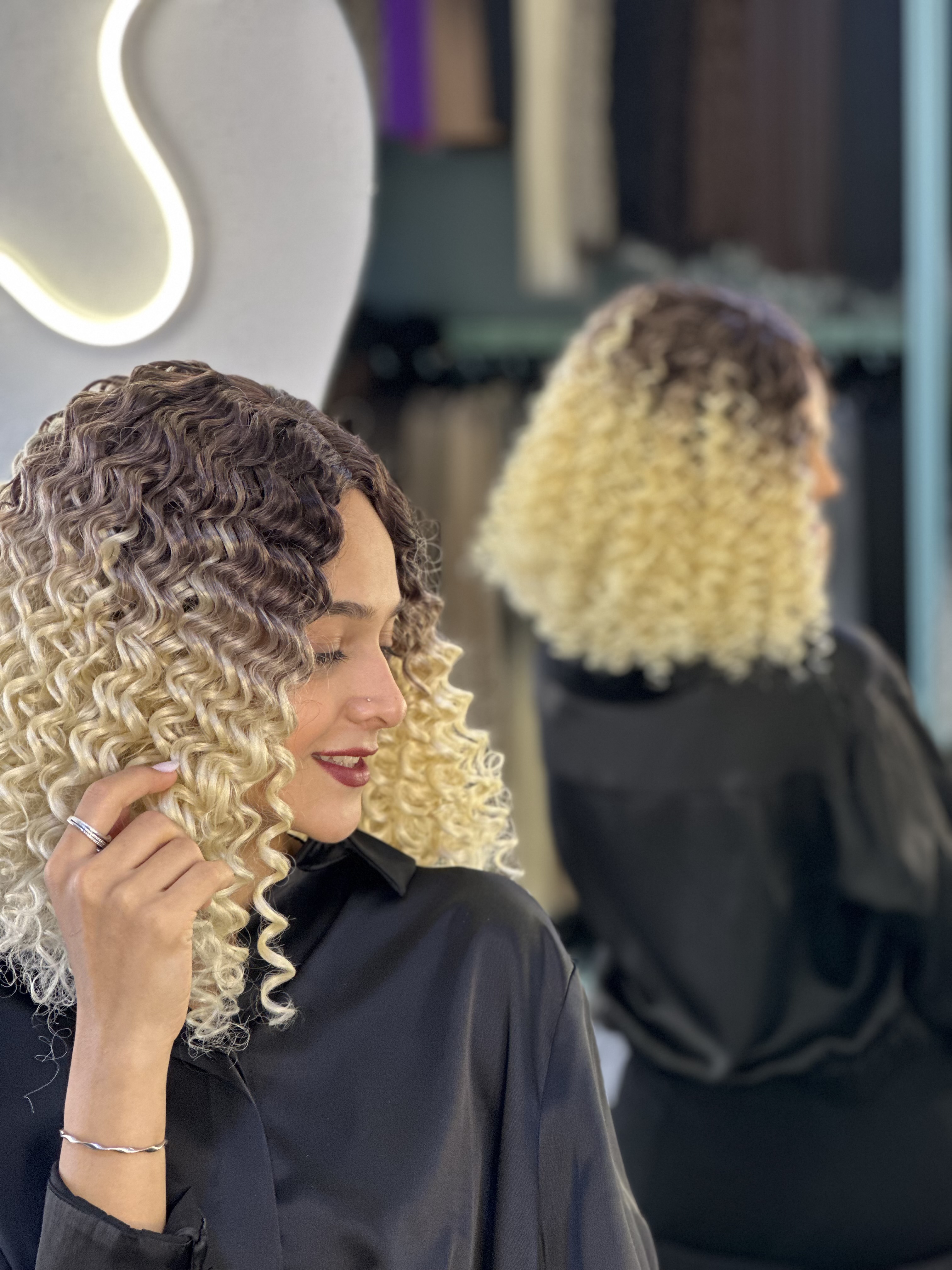 کلاهگیس وارداتی فر امبره قهوه ای بلوند کد R4/613(برند سوکپ)