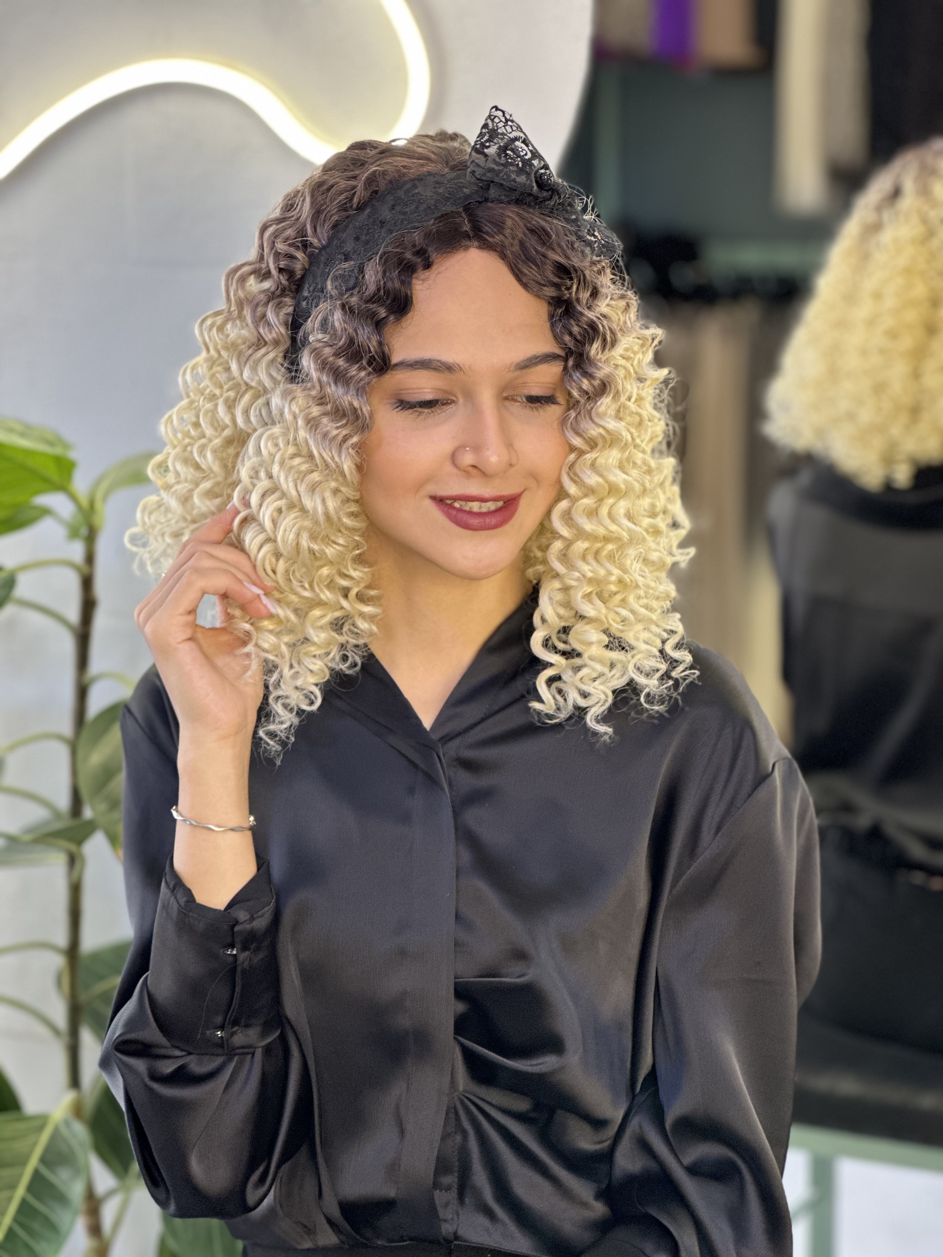 کلاهگیس وارداتی فر امبره قهوه ای بلوند کد R4/613(برند سوکپ)