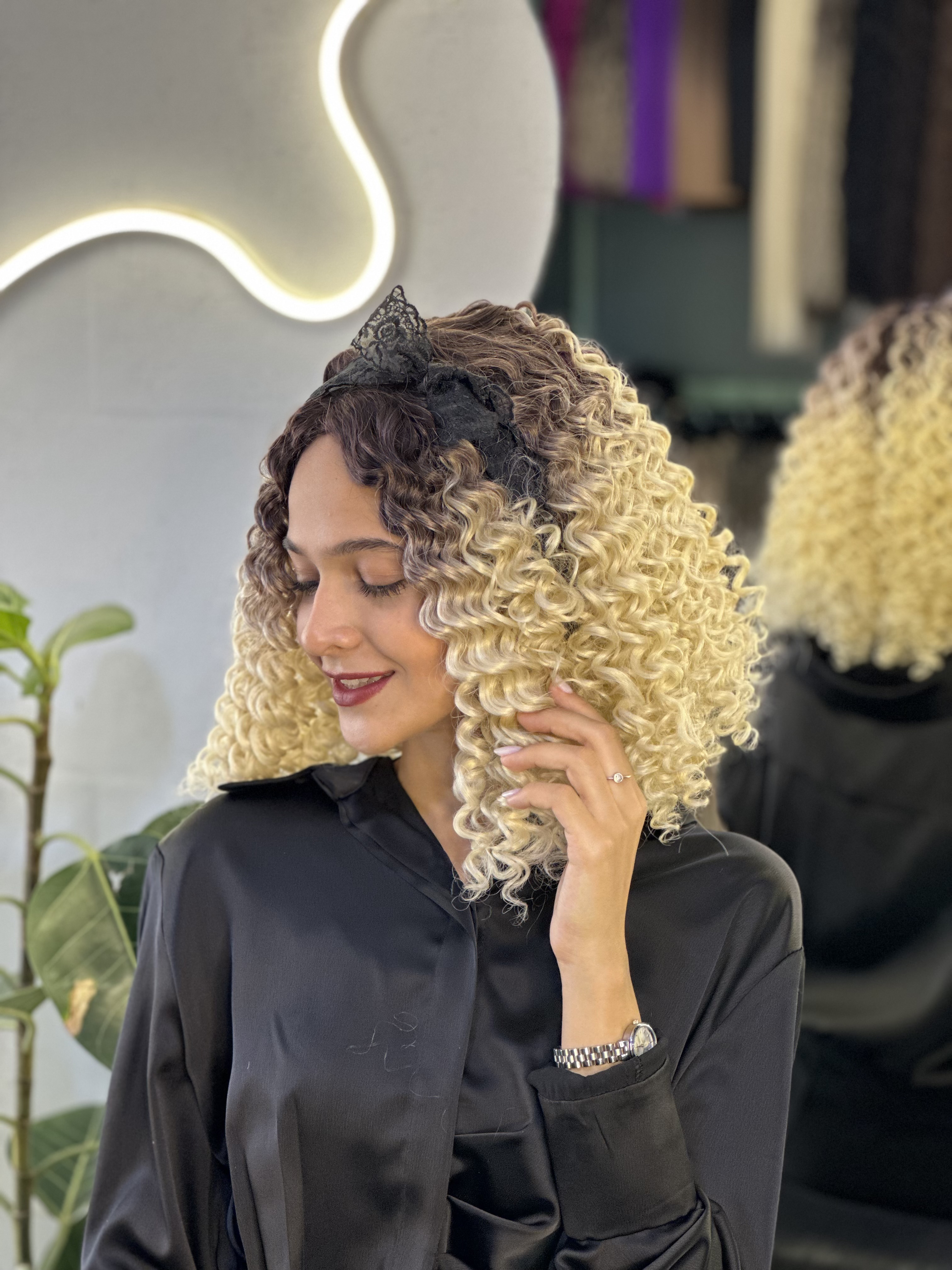 کلاهگیس وارداتی فر امبره قهوه ای بلوند کد R4/613(برند سوکپ)