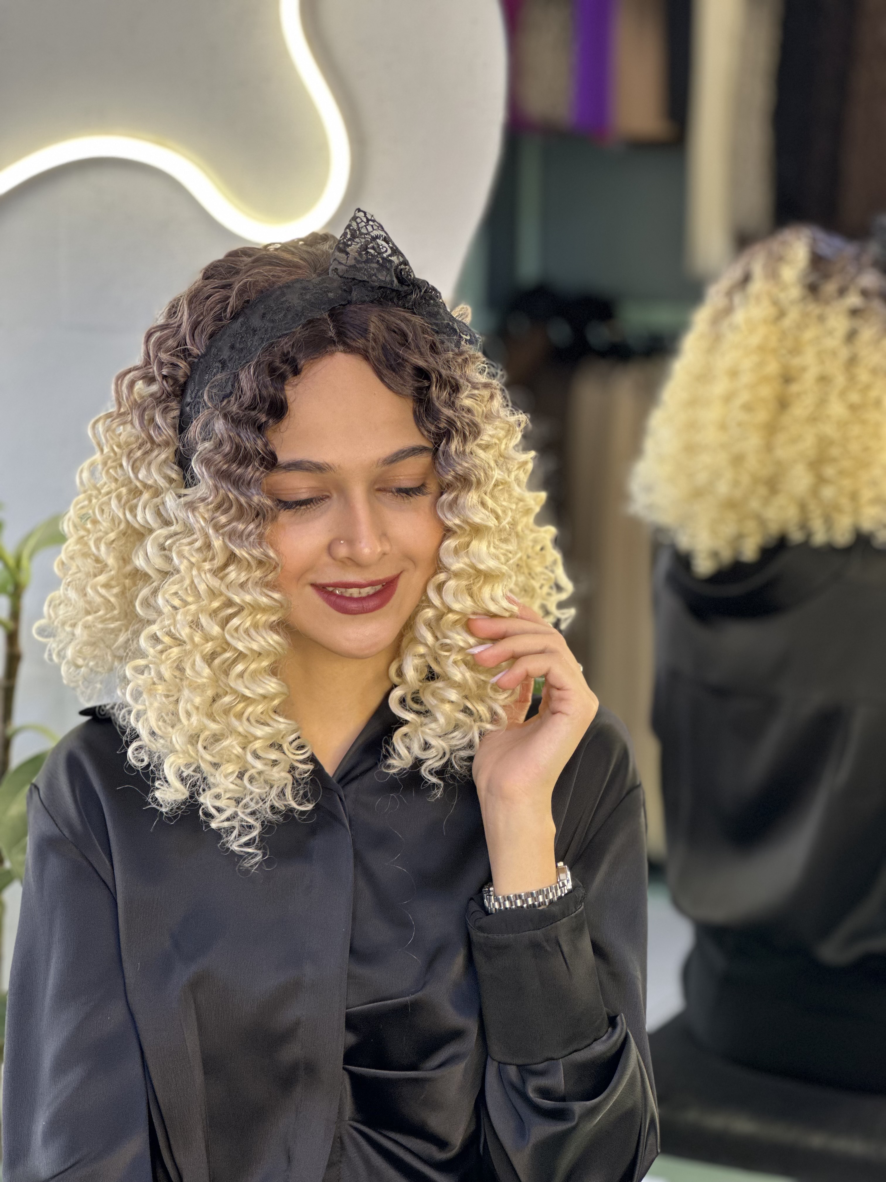 کلاهگیس وارداتی فر امبره قهوه ای بلوند کد R4/613(برند سوکپ)