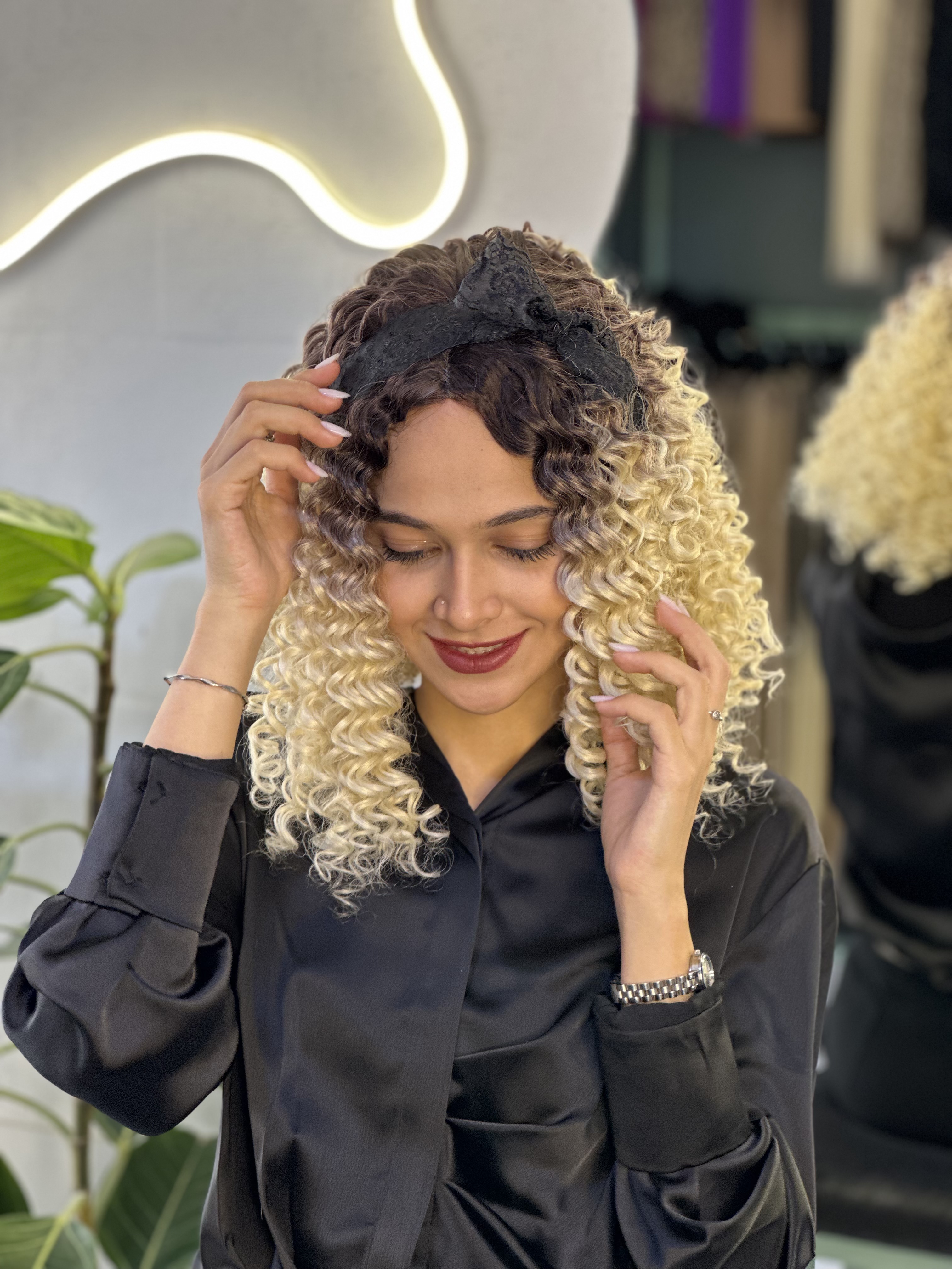 کلاهگیس وارداتی فر امبره قهوه ای بلوند کد R4/613(برند سوکپ)