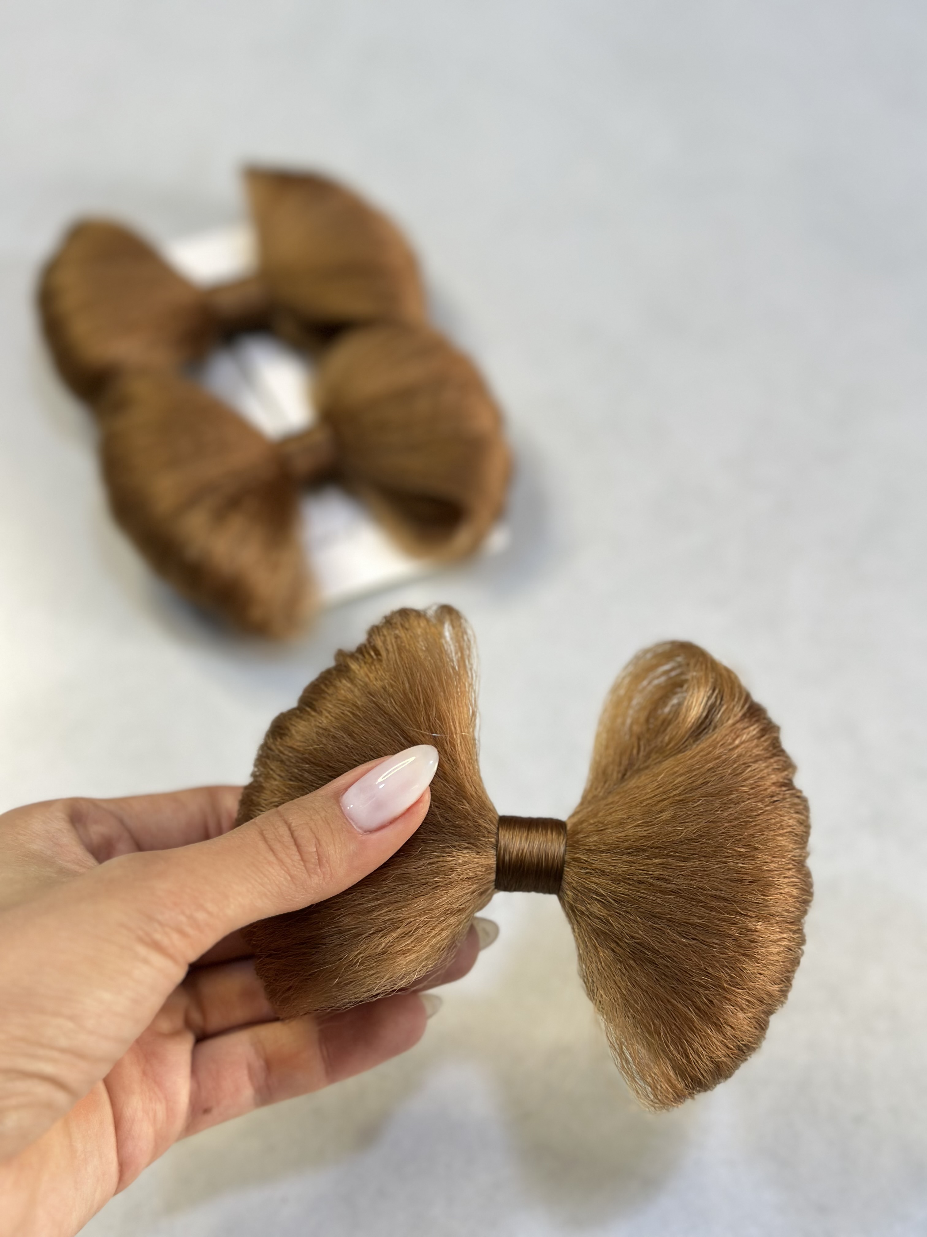 پاپیونی مو عسلی