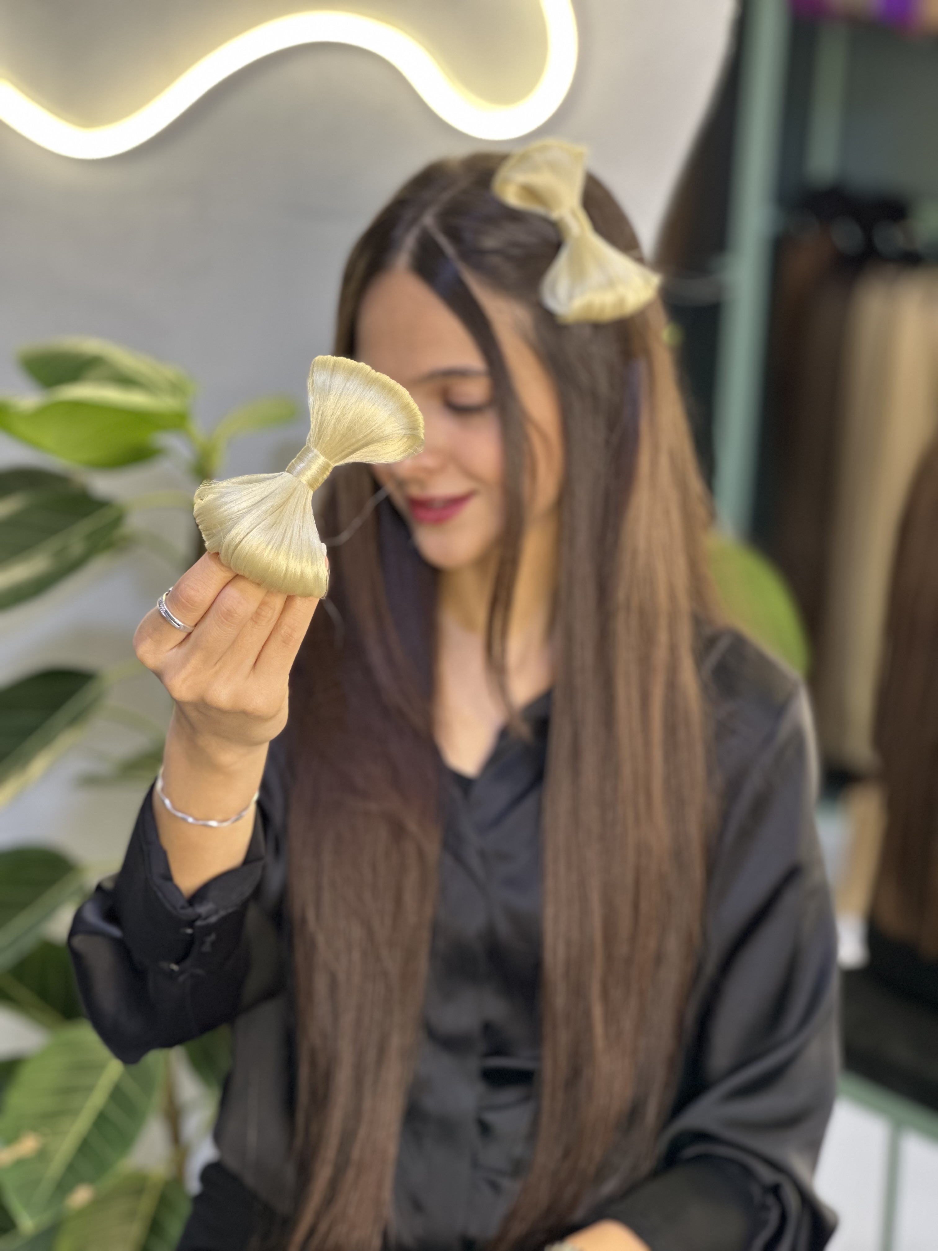 پاپیونی مو بلوند