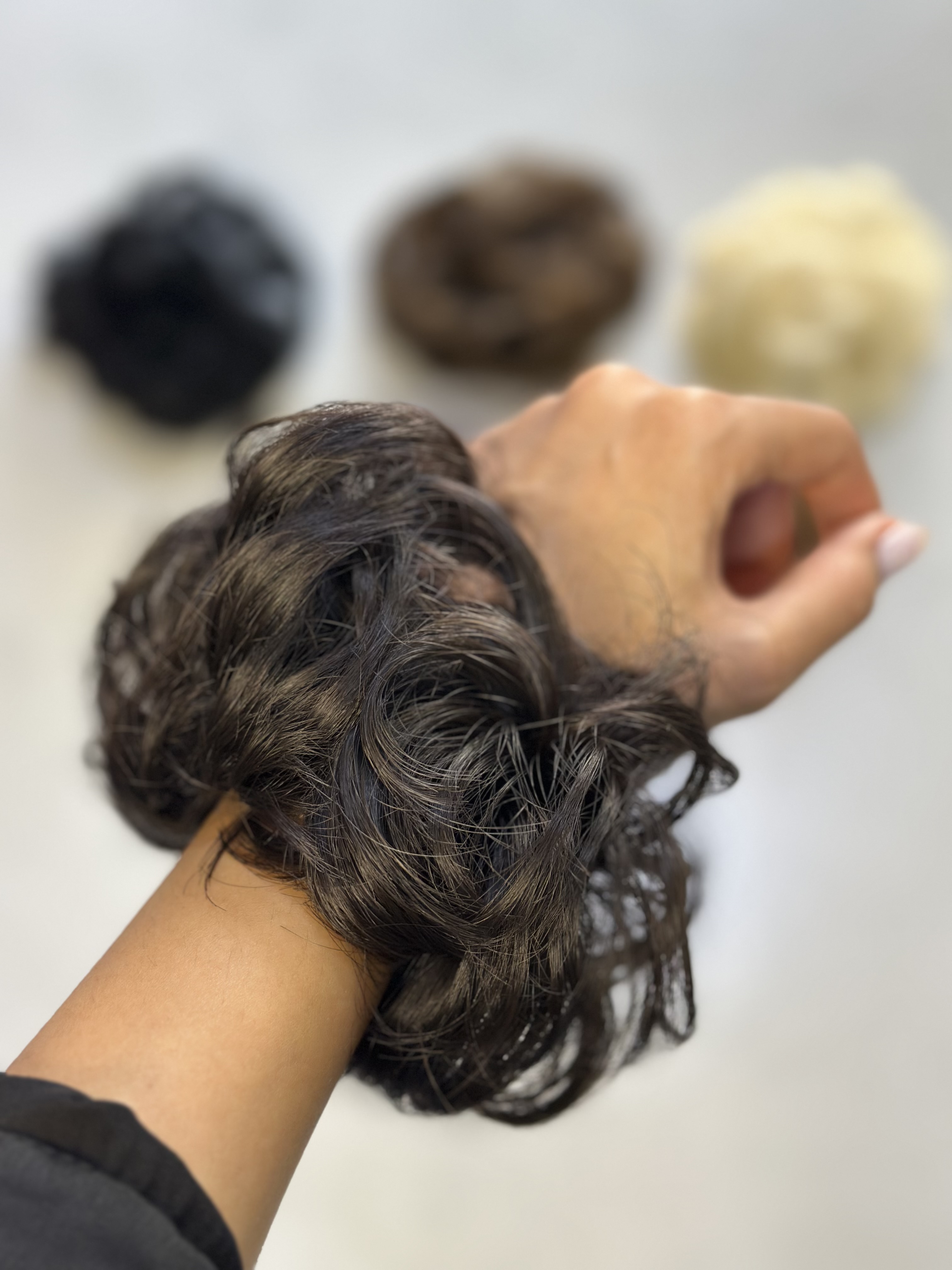 کش شنیون مشکی طبیعی