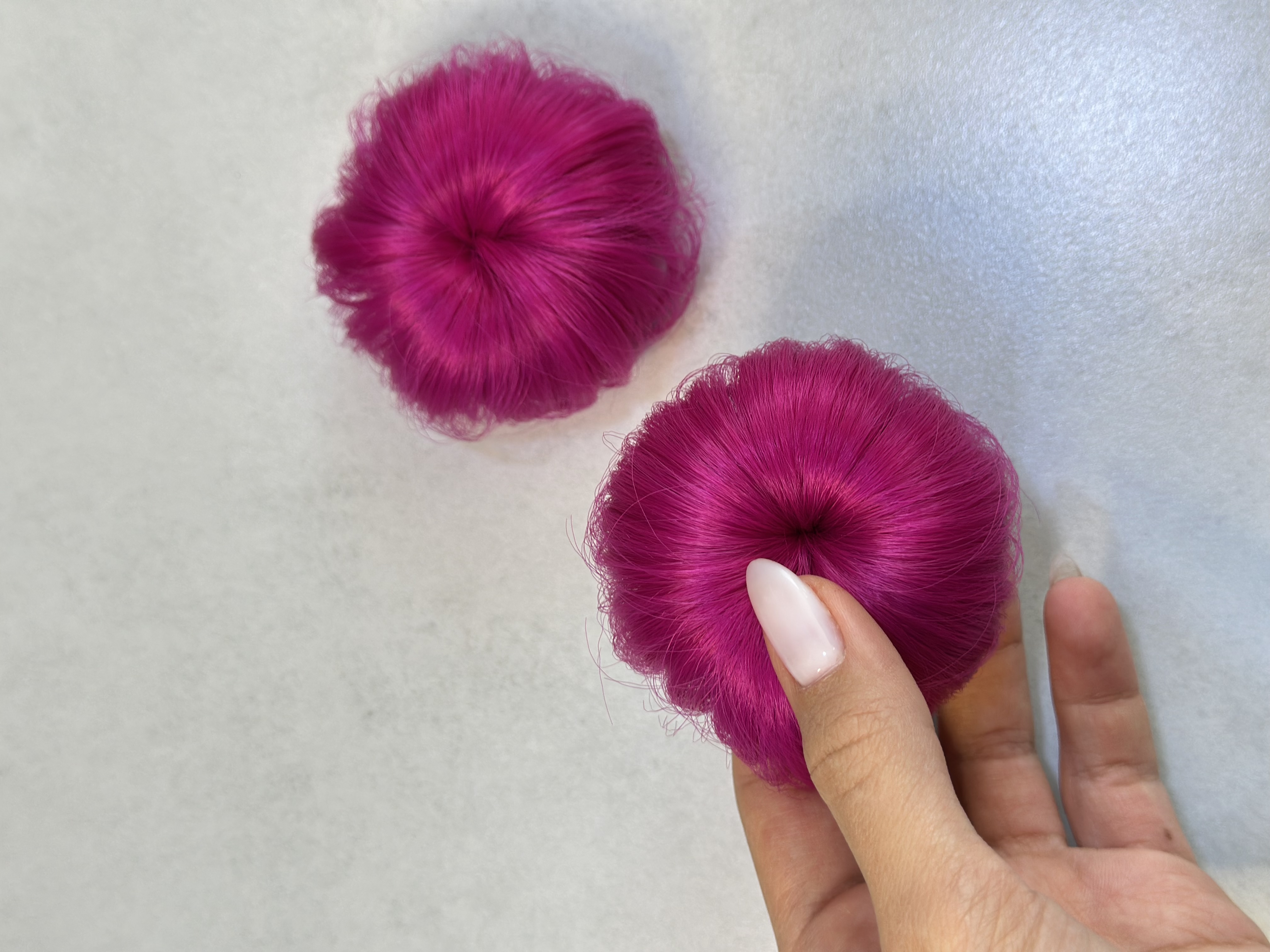 گیره گوجه ای مو (سرخابی)